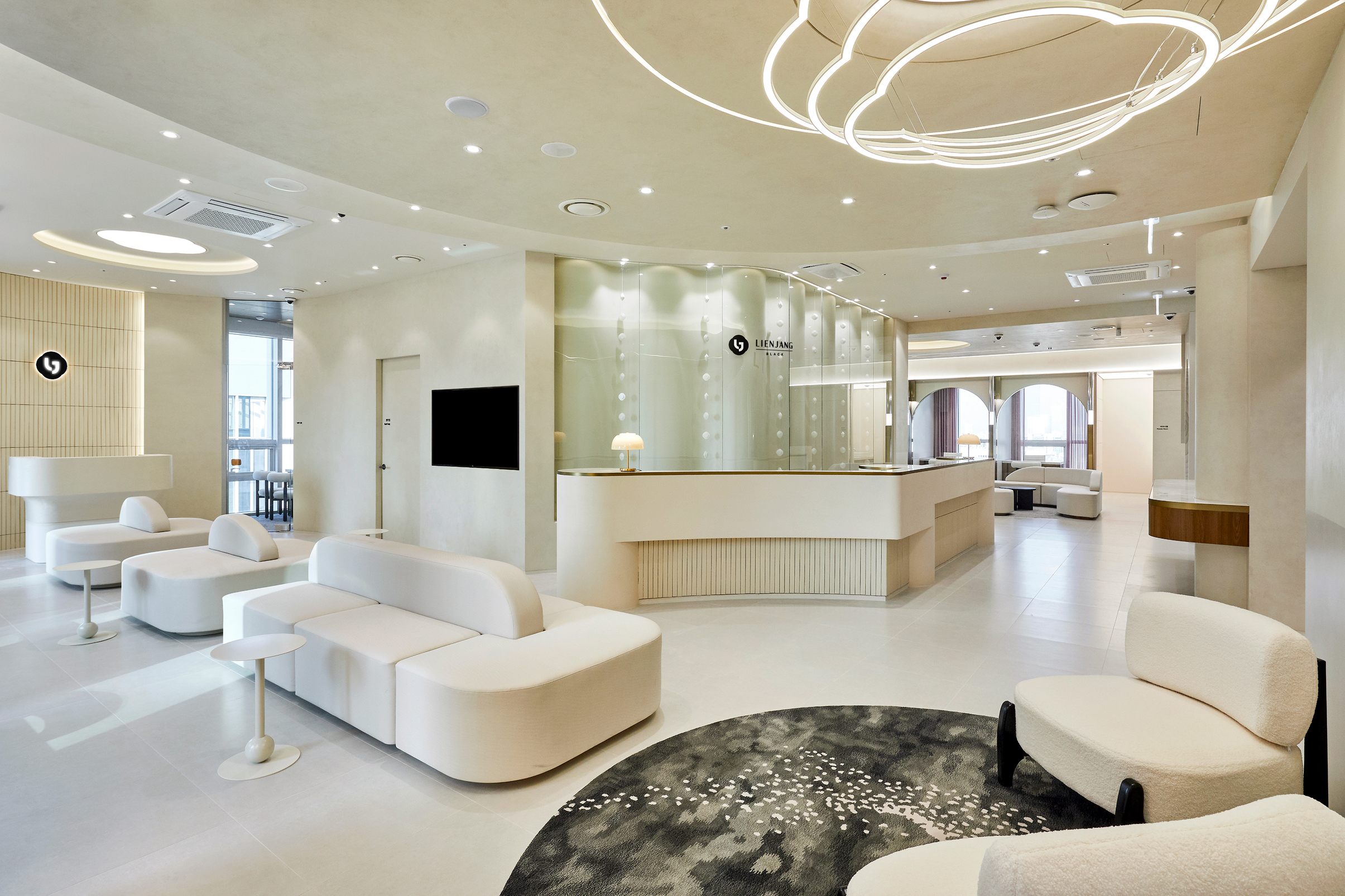 International patient reception at Lienjang Clinic in Seoul