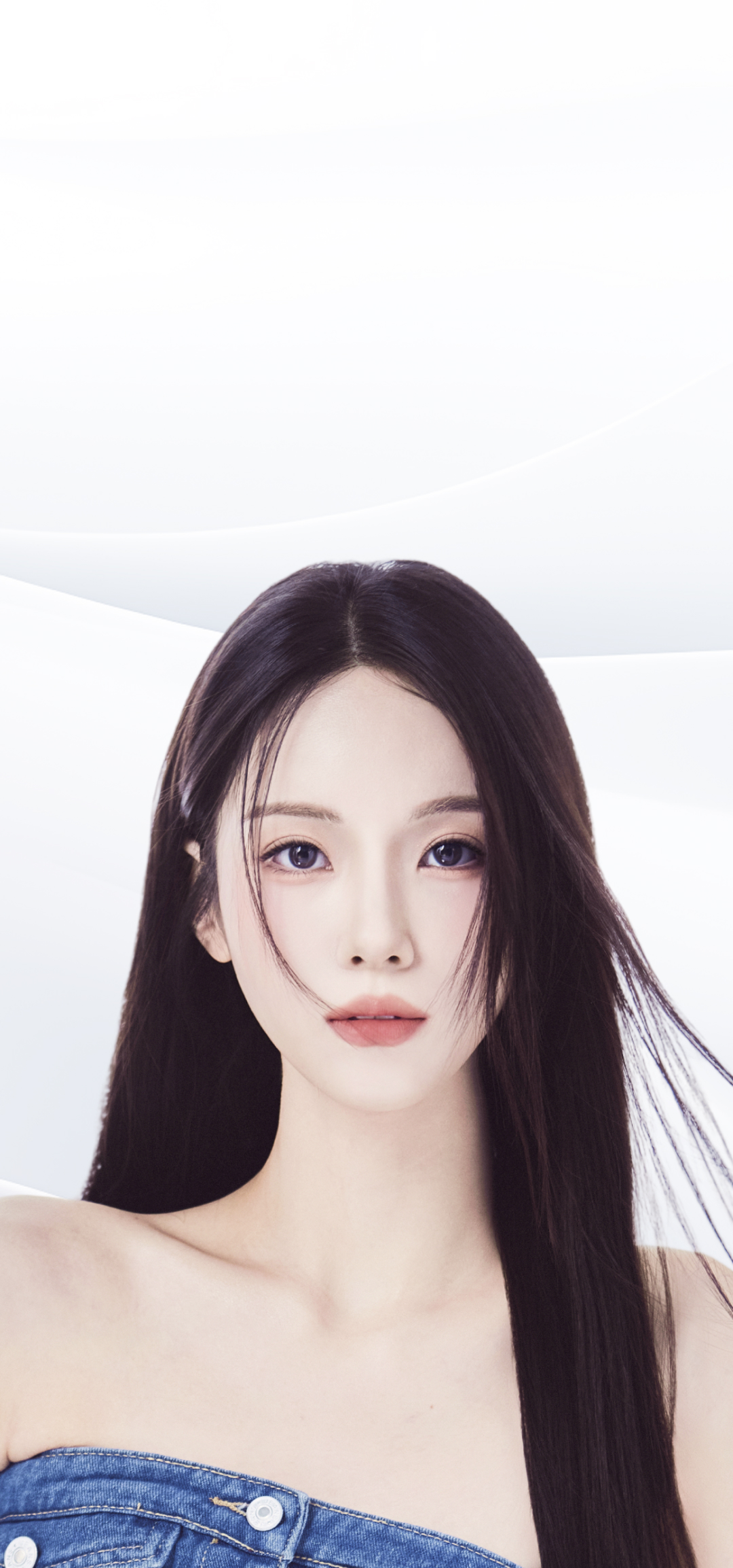 model with slim body contours representing lienjang body tox injections