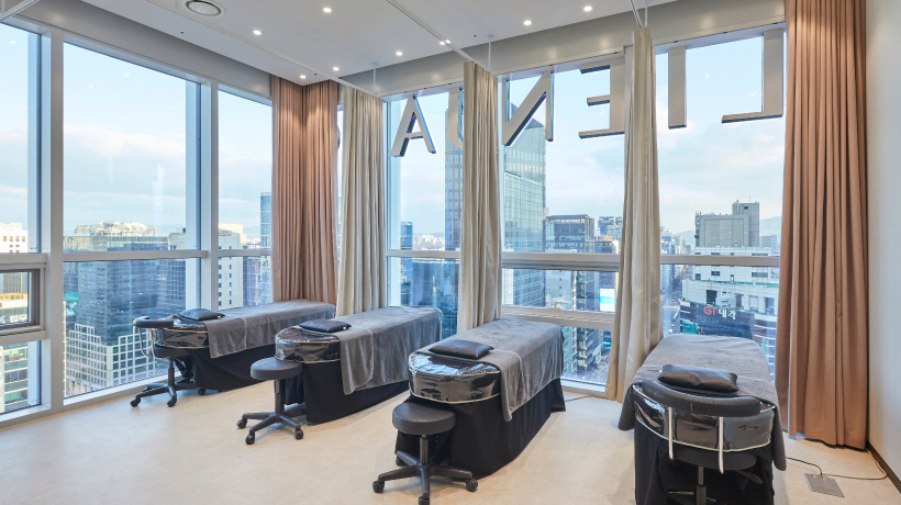17F Skin Center Treatment Rooms Treatment Room 1